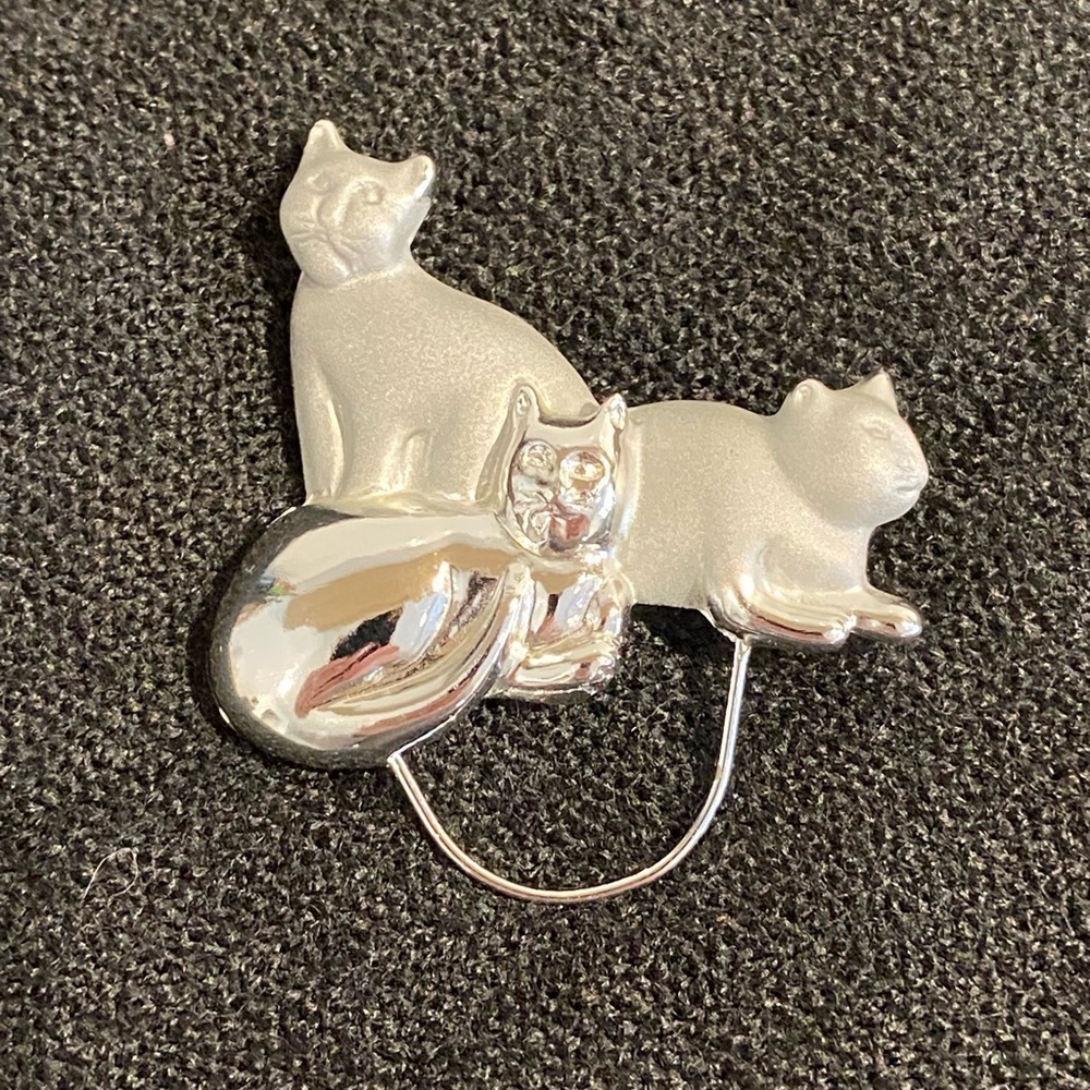 Vintage Silver Tone Cat Trio Brooch - Broche de chat argenté